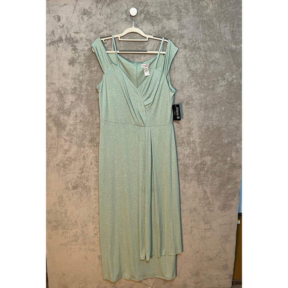 Alexa B Nites Formal Dress Size 16W Mint Green Glitter Bridesmaid Coquette NWT